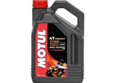 Масло марки Motul 7100 4T 15W50 — уникальный рецепт для поддержания мототехники на высоком техническом уровне